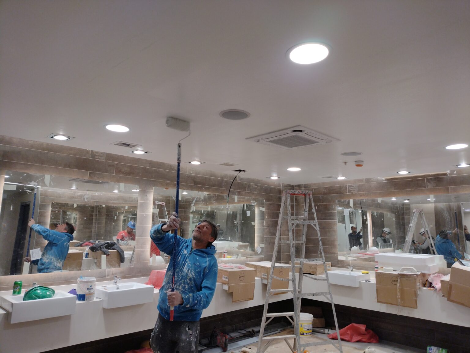Baños Mall Plaza Vespucio 2022 4