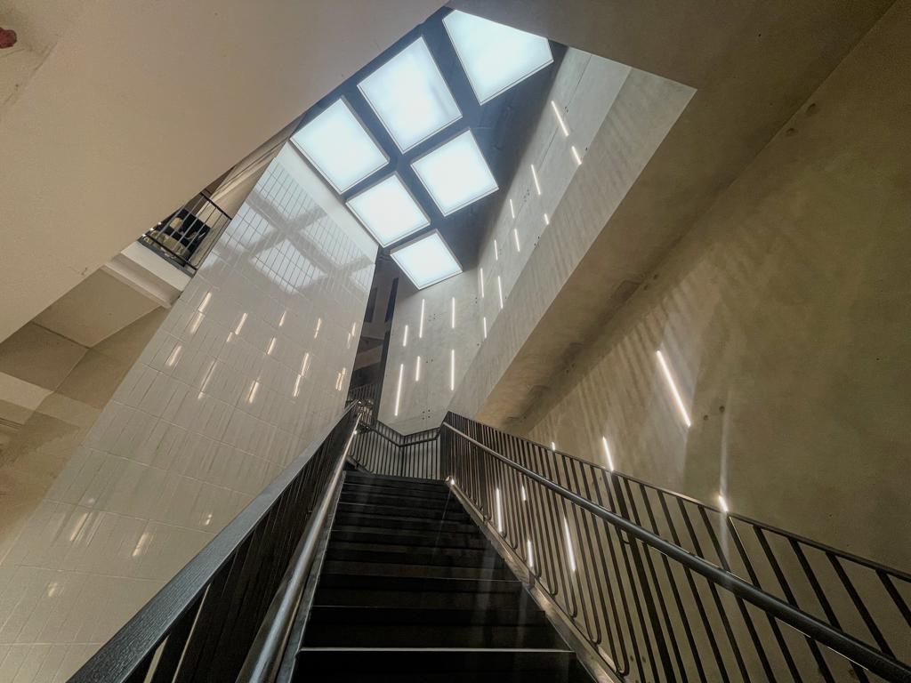 Tienda H&M Costanera Center 2023 Providencia 14