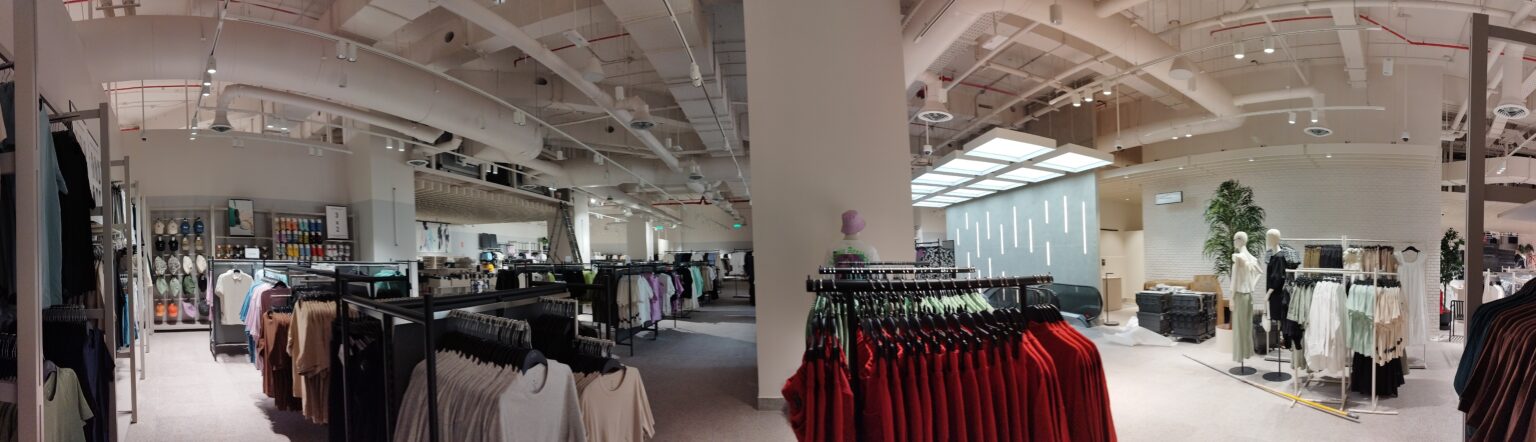 Tienda H&M Costanera Center 2023 Providencia 22