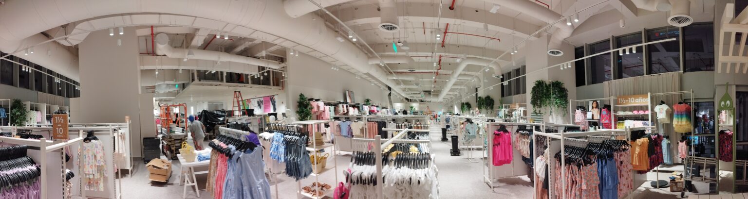 Tienda H&M Costanera Center 2023 Providencia 23