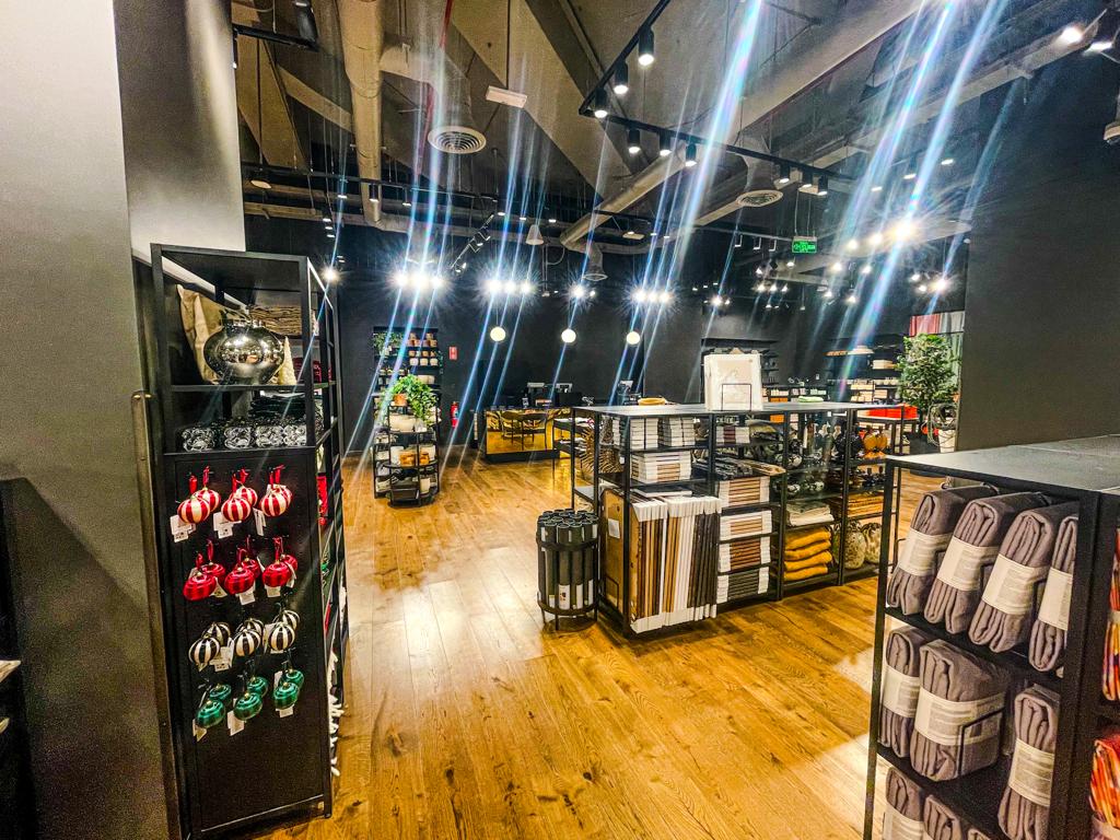 Tienda H&M HOME Costanera Center 2024 Providencia 5