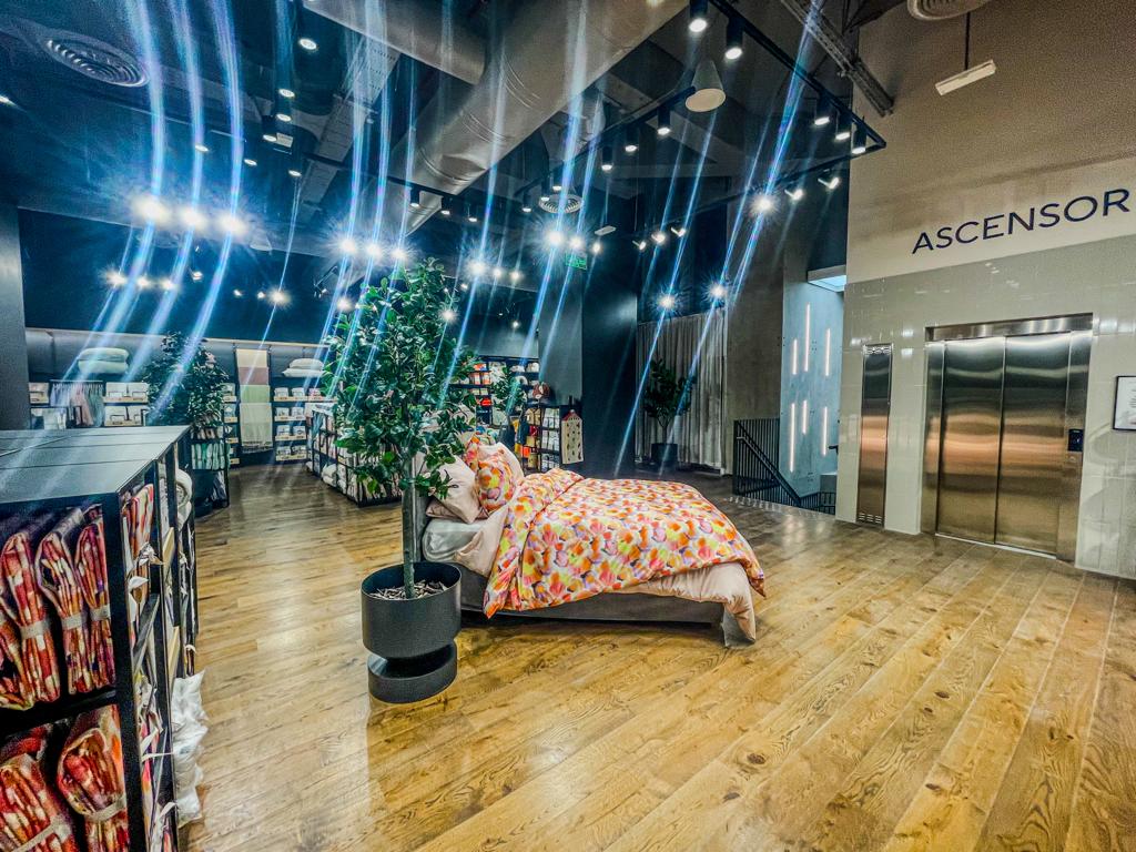 Tienda H&M HOME Costanera Center 2024 Providencia 6