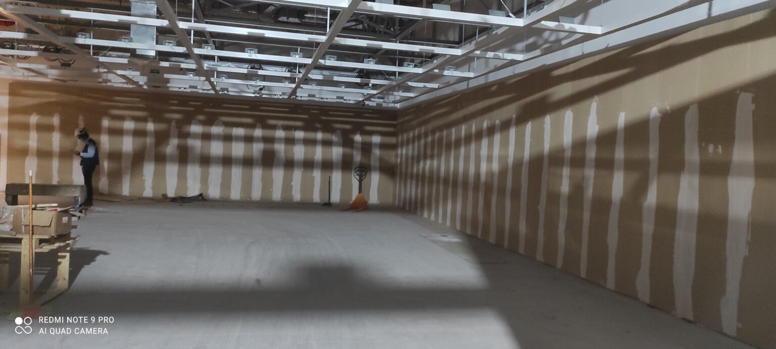 Tienda H&M Pop-up 2023, Providencia 1
